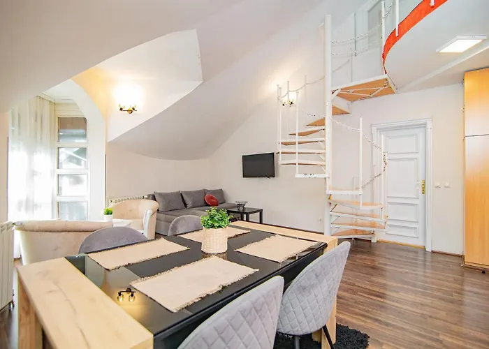 アパート Micic ズラティボール